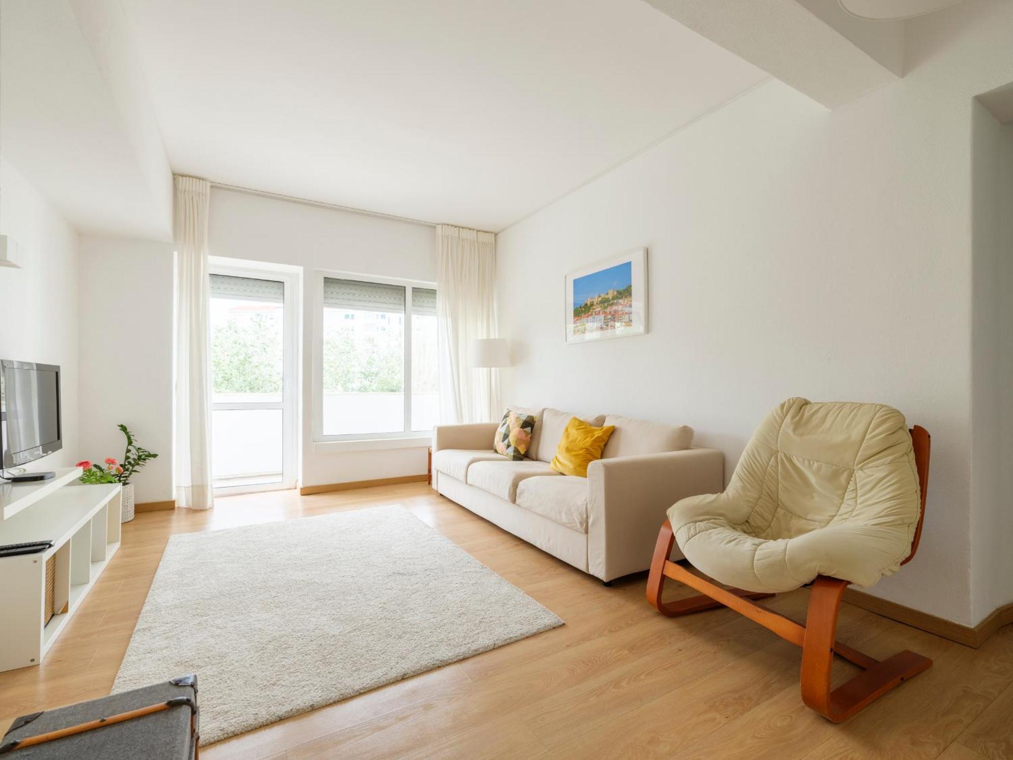 Olivais Spacious Apartment Near Airport Лісабон Екстер'єр фото